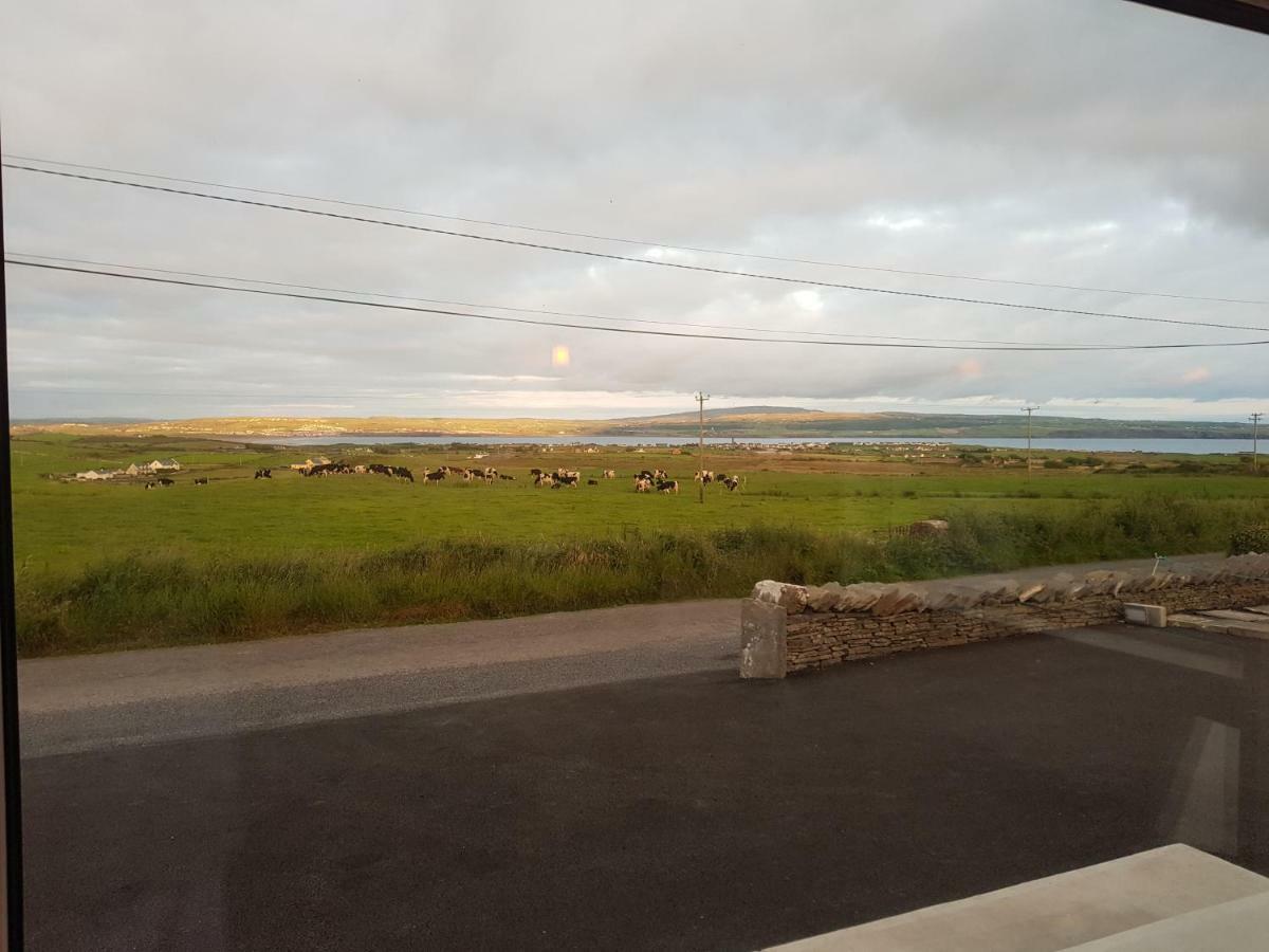 Conway'S Cottage With Sea View Nestling By Cliffs-Of-Moher Liscannor Extérieur photo